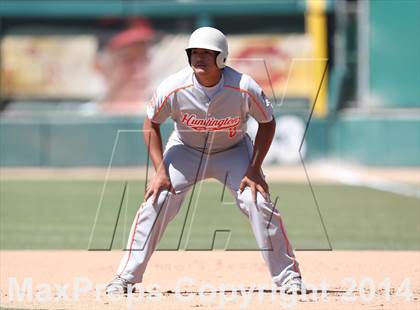 Thumbnail 1 in Huntington Park vs. Van Nuys (CIF L.A. City D2 Semifinal) photogallery.