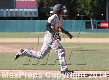 Thumbnail 3 in Huntington Park vs. Van Nuys (CIF L.A. City D2 Semifinal) photogallery.