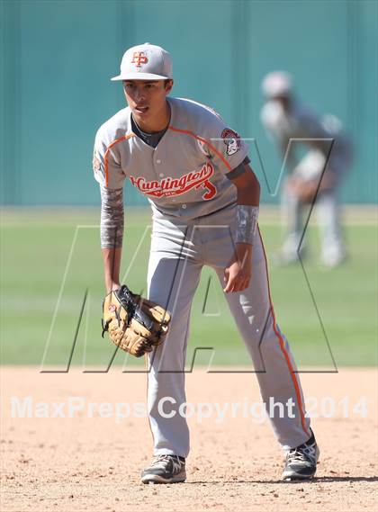 Thumbnail 1 in Huntington Park vs. Van Nuys (CIF L.A. City D2 Semifinal) photogallery.