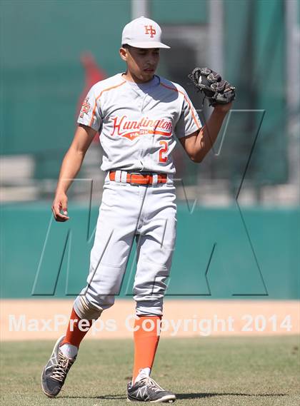 Thumbnail 3 in Huntington Park vs. Van Nuys (CIF L.A. City D2 Semifinal) photogallery.