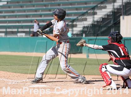 Thumbnail 3 in Huntington Park vs. Van Nuys (CIF L.A. City D2 Semifinal) photogallery.