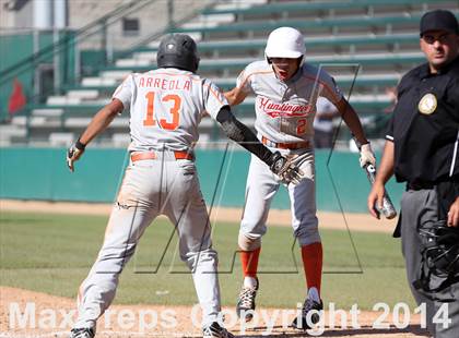 Thumbnail 1 in Huntington Park vs. Van Nuys (CIF L.A. City D2 Semifinal) photogallery.