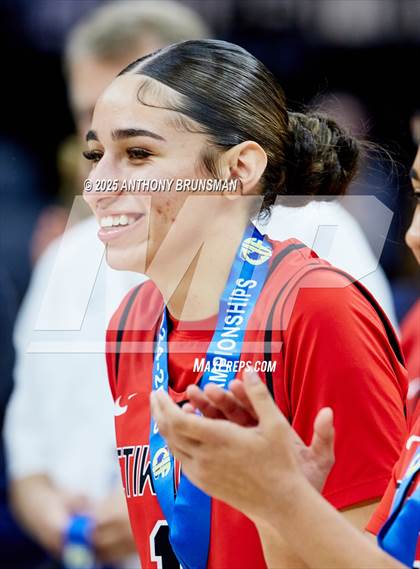 Thumbnail 3 in Etiwanda vs Archbishop Mitty (CIF State Open Div. Final) photogallery.