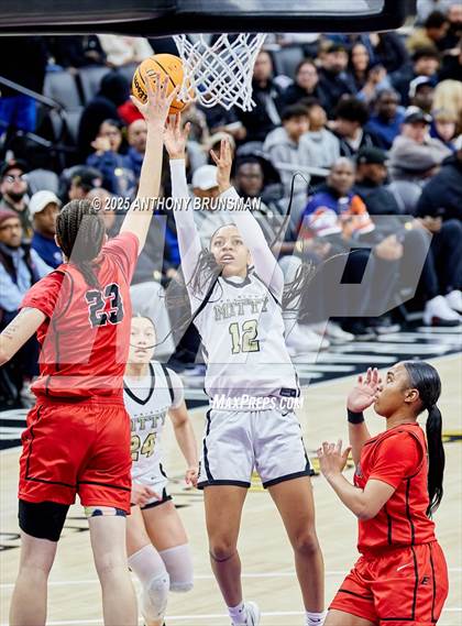 Thumbnail 1 in Etiwanda vs Archbishop Mitty (CIF State Open Div. Final) photogallery.