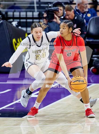 Thumbnail 1 in Etiwanda vs Archbishop Mitty (CIF State Open Div. Final) photogallery.