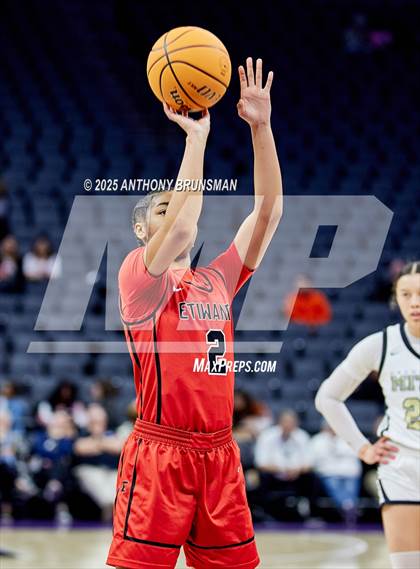 Thumbnail 2 in Etiwanda vs Archbishop Mitty (CIF State Open Div. Final) photogallery.