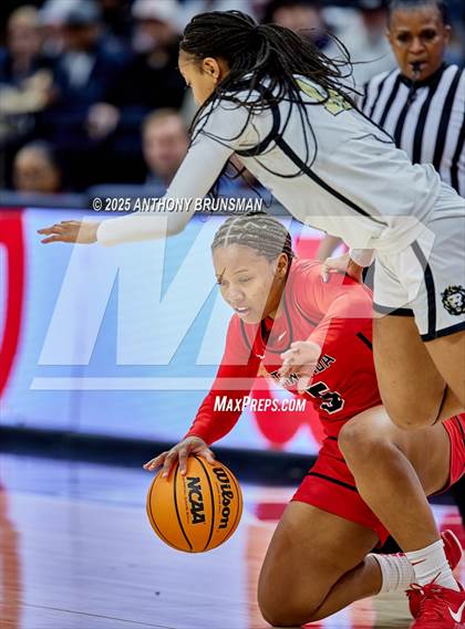 Thumbnail 1 in Etiwanda vs Archbishop Mitty (CIF State Open Div. Final) photogallery.