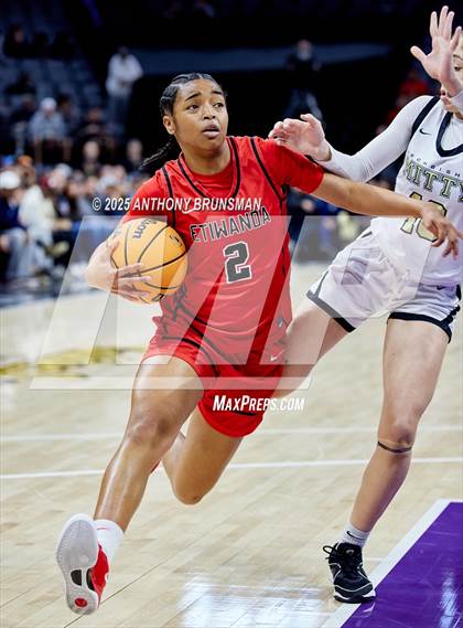 Thumbnail 2 in Etiwanda vs Archbishop Mitty (CIF State Open Div. Final) photogallery.
