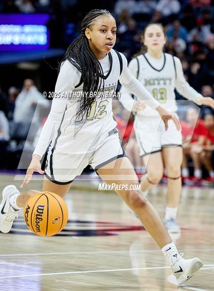 Thumbnail 1 in Etiwanda vs Archbishop Mitty (CIF State Open Div. Final) photogallery.