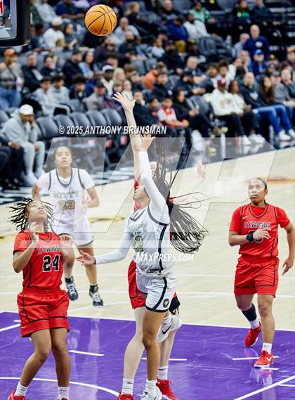 Thumbnail 2 in Etiwanda vs Archbishop Mitty (CIF State Open Div. Final) photogallery.