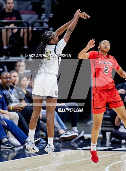 Thumbnail 1 in Etiwanda vs Archbishop Mitty (CIF State Open Div. Final) photogallery.