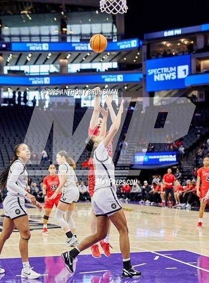 Thumbnail 3 in Etiwanda vs Archbishop Mitty (CIF State Open Div. Final) photogallery.
