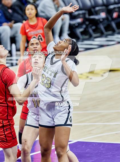 Thumbnail 1 in Etiwanda vs Archbishop Mitty (CIF State Open Div. Final) photogallery.