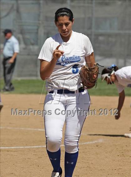 Thumbnail 1 in Nordhoff vs. El Camino Real (Valley Classic) photogallery.