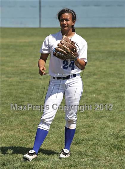Thumbnail 1 in Nordhoff vs. El Camino Real (Valley Classic) photogallery.