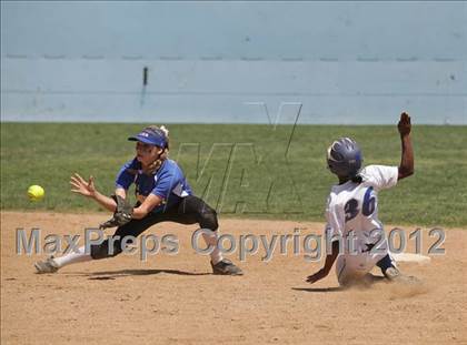 Thumbnail 3 in Nordhoff vs. El Camino Real (Valley Classic) photogallery.