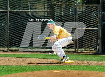 Thumbnail 2 in Saugus @ Santa Barbara photogallery.