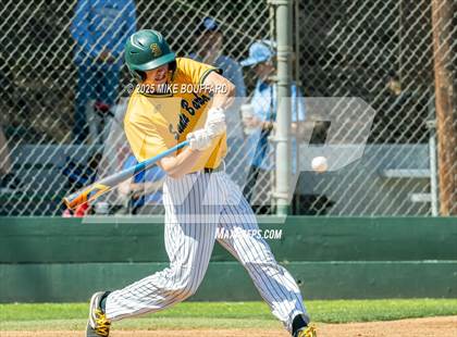 Thumbnail 1 in Saugus @ Santa Barbara photogallery.