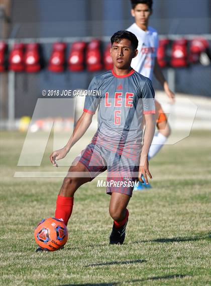 Thumbnail 3 in San Angelo Central vs Lee [Robert E.] photogallery.