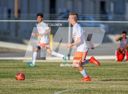 Thumbnail 2 in San Angelo Central vs Lee [Robert E.] photogallery.