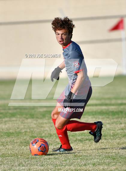 Thumbnail 2 in San Angelo Central vs Lee [Robert E.] photogallery.
