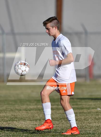 Thumbnail 3 in San Angelo Central vs Lee [Robert E.] photogallery.