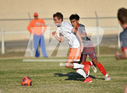 Thumbnail 2 in San Angelo Central vs Lee [Robert E.] photogallery.