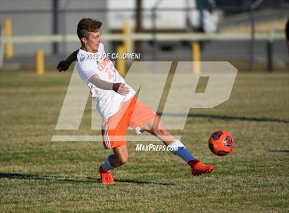 Thumbnail 2 in San Angelo Central vs Lee [Robert E.] photogallery.