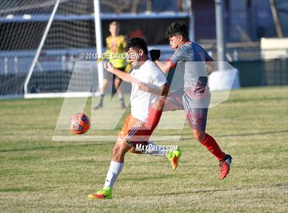 Thumbnail 2 in San Angelo Central vs Lee [Robert E.] photogallery.