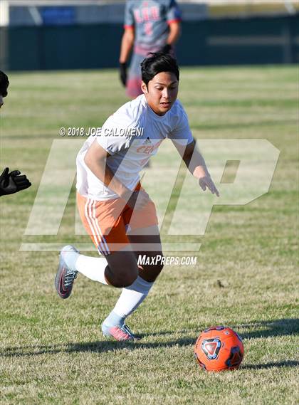 Thumbnail 3 in San Angelo Central vs Lee [Robert E.] photogallery.