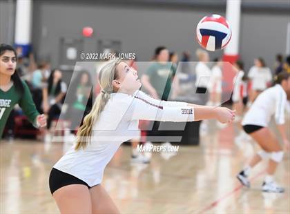 Thumbnail 2 in Mountain Ridge vs. Enumclaw (Nike TOC Southwest) photogallery.