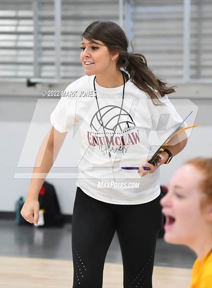 Thumbnail 3 in Mountain Ridge vs. Enumclaw (Nike TOC Southwest) photogallery.