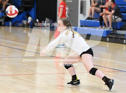 Thumbnail 3 in Mountain Ridge vs. Enumclaw (Nike TOC Southwest) photogallery.