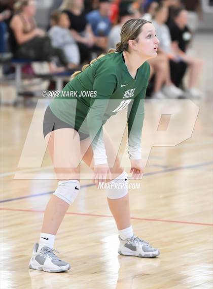 Thumbnail 3 in Mountain Ridge vs. Enumclaw (Nike TOC Southwest) photogallery.