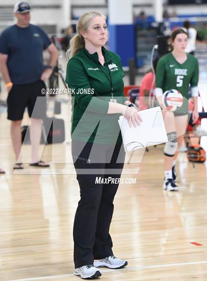 Thumbnail 1 in Mountain Ridge vs. Enumclaw (Nike TOC Southwest) photogallery.