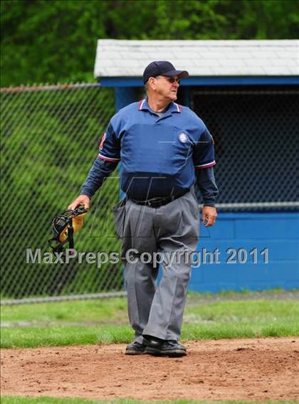 Thumbnail 1 in Coginchaug Regional @ East Hampton photogallery.