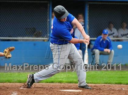 Thumbnail 2 in Coginchaug Regional @ East Hampton photogallery.