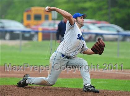 Thumbnail 1 in Coginchaug Regional @ East Hampton photogallery.