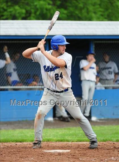 Thumbnail 3 in Coginchaug Regional @ East Hampton photogallery.