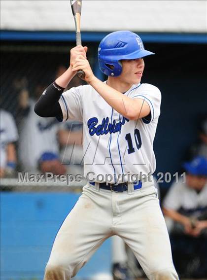 Thumbnail 3 in Coginchaug Regional @ East Hampton photogallery.