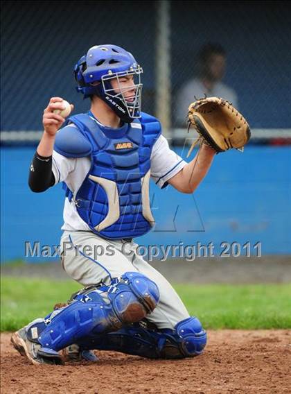 Thumbnail 2 in Coginchaug Regional @ East Hampton photogallery.