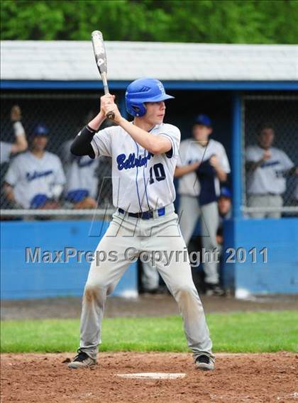 Thumbnail 3 in Coginchaug Regional @ East Hampton photogallery.