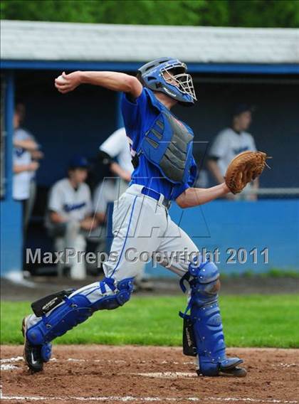 Thumbnail 2 in Coginchaug Regional @ East Hampton photogallery.