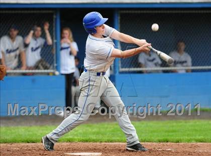Thumbnail 3 in Coginchaug Regional @ East Hampton photogallery.