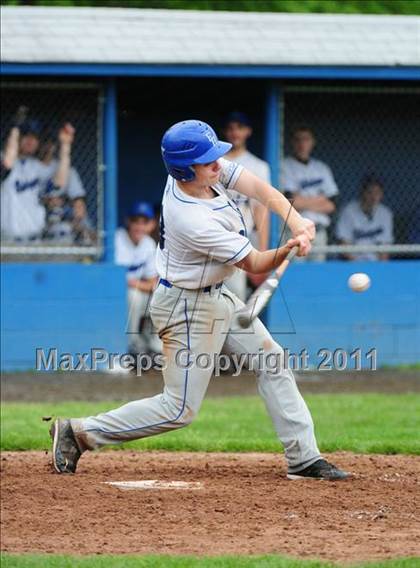 Thumbnail 1 in Coginchaug Regional @ East Hampton photogallery.