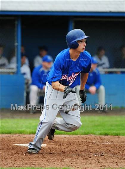 Thumbnail 2 in Coginchaug Regional @ East Hampton photogallery.