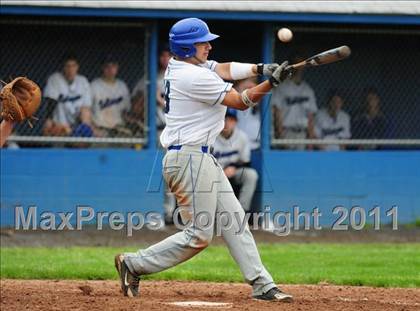 Thumbnail 3 in Coginchaug Regional @ East Hampton photogallery.