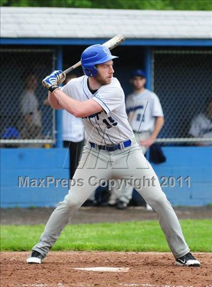 Thumbnail 2 in Coginchaug Regional @ East Hampton photogallery.