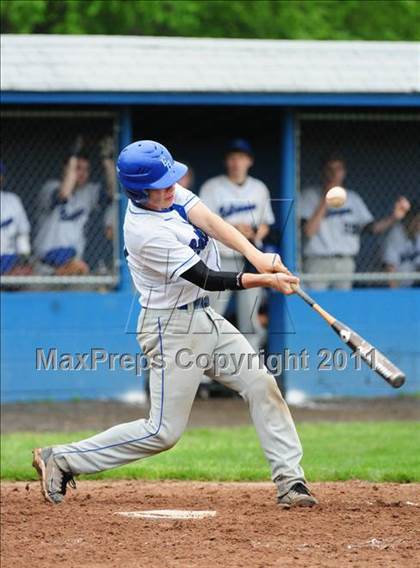 Thumbnail 1 in Coginchaug Regional @ East Hampton photogallery.