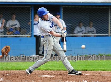 Thumbnail 1 in Coginchaug Regional @ East Hampton photogallery.